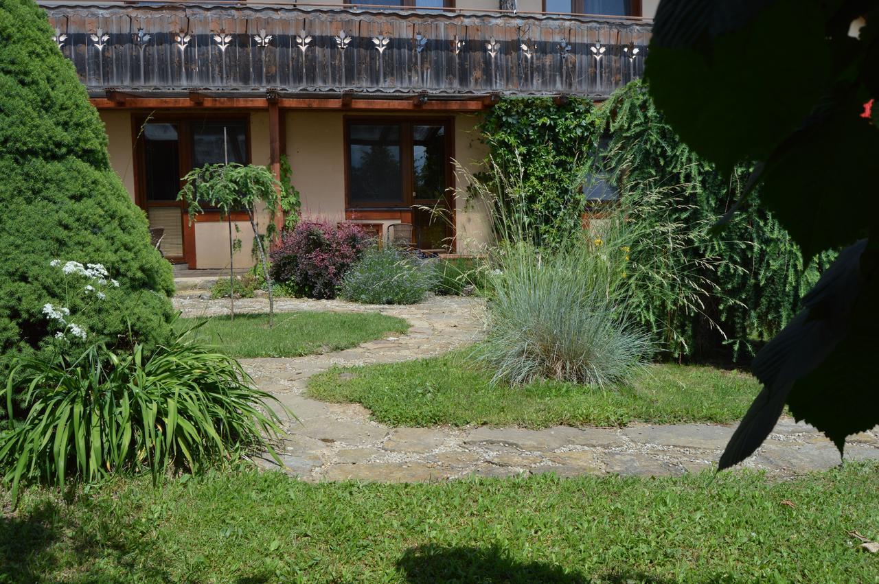 Privat Natasa Apartment Nová Lesná Exterior foto